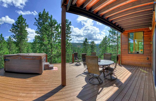 Spearfish House | Eagle Crest Nest