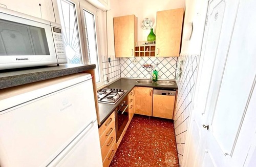 Villaggio Taunus Villa | EDITH VILLA FOR RENT IN NUMANA TAUNUS -With garden and terrace overlooking the sea