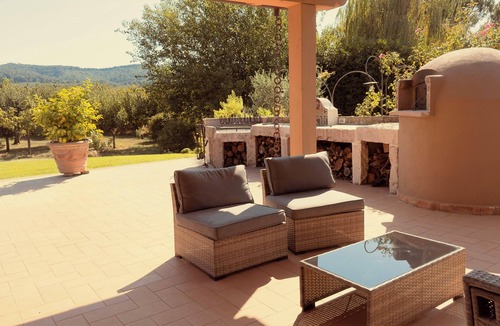 Sutri House | Eight-hectare estate with animals near Sutri