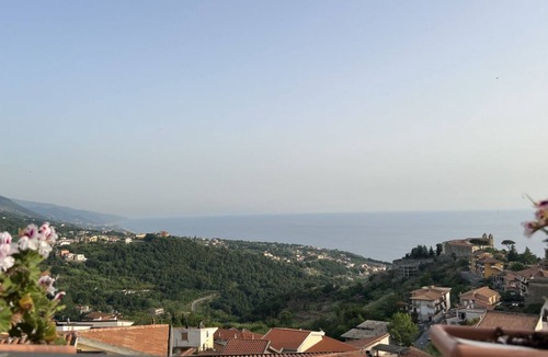 Fuscaldo Apartment | Elegant apartment in the historic center of Fuscaldo