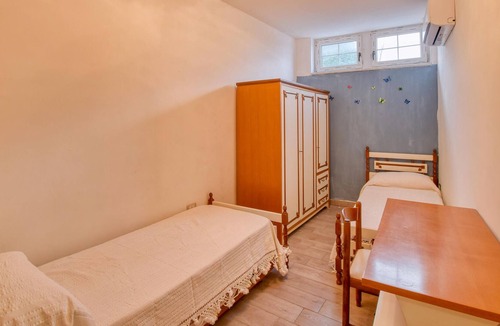 Parghelia House | Enjoy your vacation in the cottage with sea view ? These are memories for life.