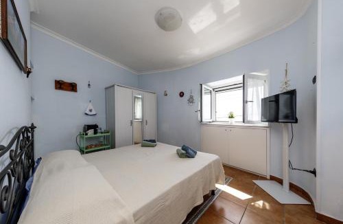 Marina Piccola House | Essence One by Sweet Capri