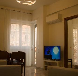 Quartiere XXXI Giuliano Dalmata Apartment | EUR Laurentina vacation home
