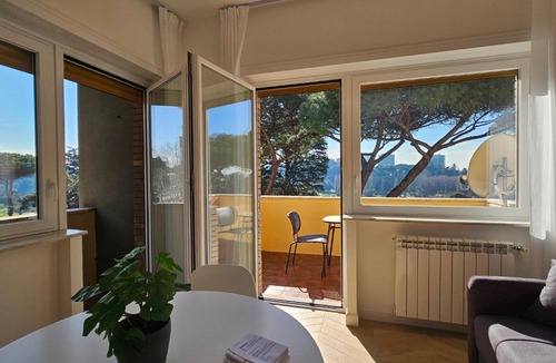 EUR Apartment | Eur terrazzo vista Laghetto Modigliani