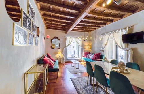 Rione VI Parione Apartment | Exclusive 3BR with View over Campo de Fiori IREX Apartment