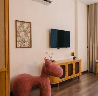 Old Quarter Villa | Exclusive 5MasterBr Old Quarter Lift Gym Projector