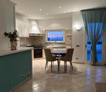 Casamicciola Terme Apartment | Exclusive apartment Piccola Marina