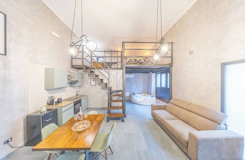 Monterotondo Apartment | Exclusive Loft with private Jacuzzi Entire apartment in the center of Monterotondo