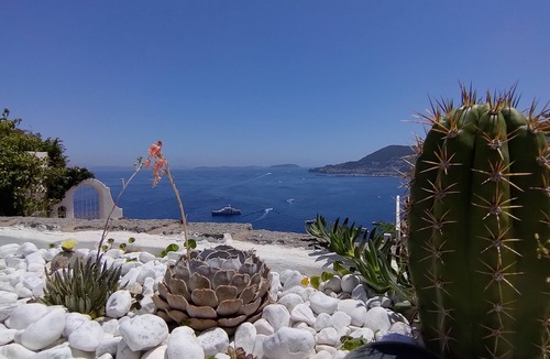 Lacco Ameno Villa | Exclusiveholiday Ischia panoramic villa with Jacuzzi pool