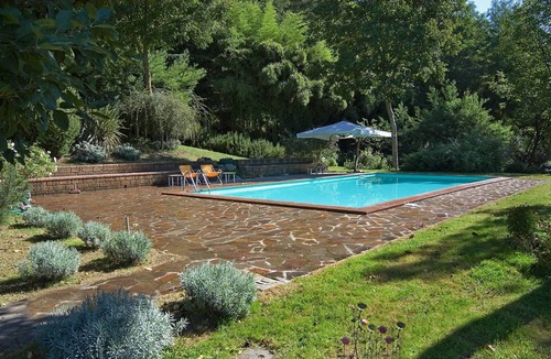 Proceno Apartment | Experience a breathtaking vacation in a castle, restaurant,stunning views