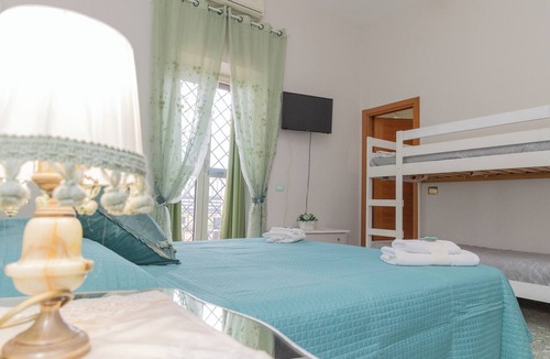 Pompei Bed & Breakfast | Fabiola Guest House