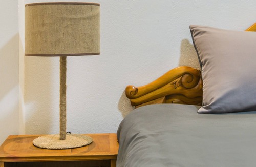 Hang Buom House | Fancy Homestay * Hanoi Old Quarter * Private room/ Quiet