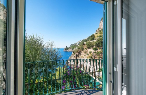 Furore Villa | Fantastic Villa in Amalfi Coast overlooking the sea