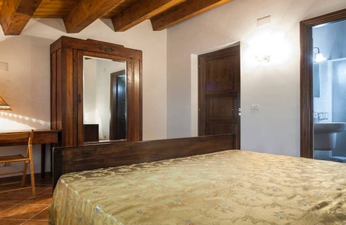 Santa Sofia dʼEpiro House | Farmhouse Typical Kitchen Direct Sales Bio Products