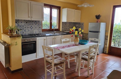 Monte Santa Maria Tiberina House | Farmhouse in Monte Santa Maria Tiberina with garden