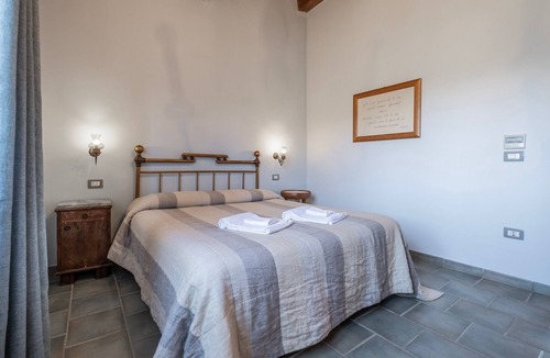 Manciano Other | Farmhouse 'Aria - Agriturismo La Svolta' with Shared Garden, Wi-Fi and Air Conditioning