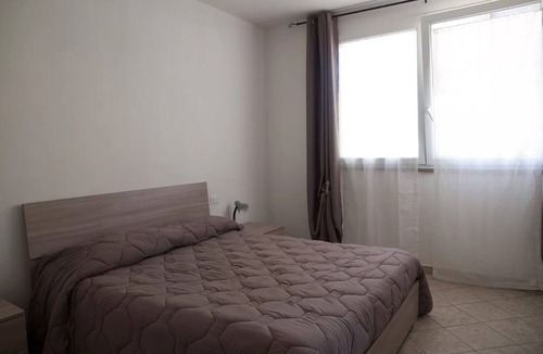 Piombino House | Farmhouse 'Bilocale Vicino Al Mare' with Private Garden, Wi-Fi and Air Conditioning