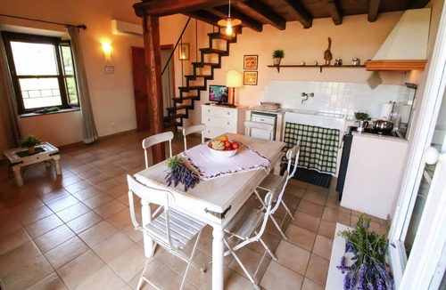 Montalto di Castro House | Farmhouse in Montalto near the Sea