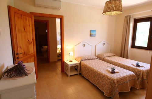 Montalto di Castro House | Farmhouse in Montalto near Sandy Beaches