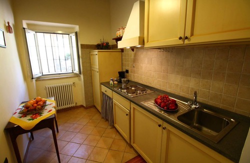 Montefiascone House | Farmhouse in Lazio with Lake Bolsena Views