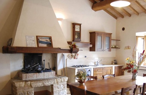 Cetona Villa | Farmhouse up to 21 guests in panoramic position