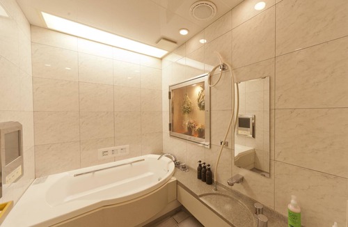 Moriyama Hotel | Fine Biwako I