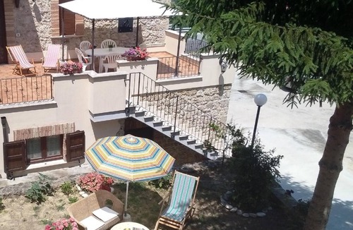 San Rocco Apartment | Flat in San Rocco with private parking