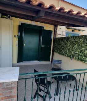 Naples Bed & Breakfast | Fly Napoli