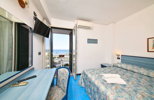 Lacco Ameno Hotel | Fortuna Beach Hotel