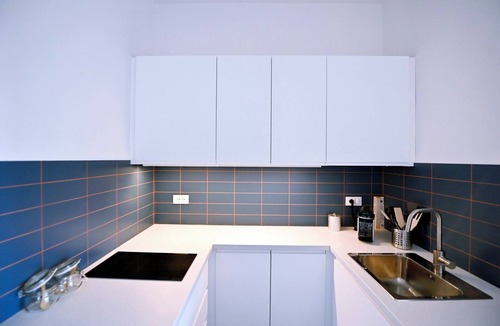 Aurelio Apartment | Francesca's Green Suite 214