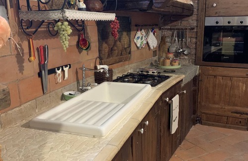 Viterbo Apartment | FRANTORO - CHARACTERISTIC ONE-ROOM APARTMENT tourist lease CIN :IT056059C2A8QD4IBW