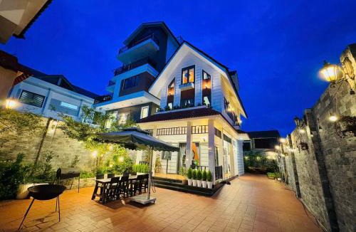 Phuong Villa | FREELANCE - Huy Ngân Villa