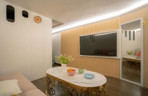 Trang Tien Apartment | French Quarter Japandi Hem Art Garden Modern Lucy Homee Hoan Kiem