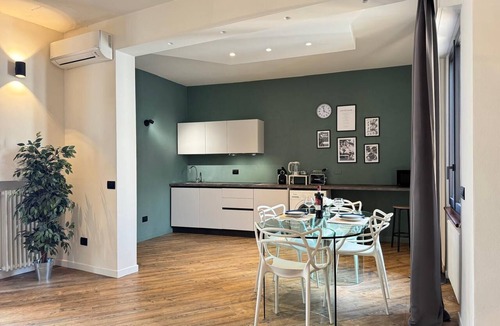 San Zeno Apartment | From Vittoria—Lovely apartment with a view, near the Arena