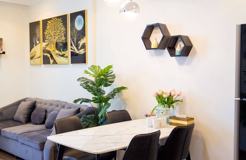 Hai Ba Trung Apartment | Full House Times City