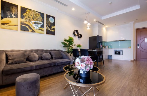 Hai Ba Trung Apartment | Full House Times City
