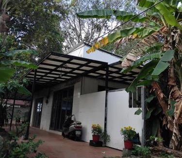 Duong Dong Apartment | Full Local House near Beach