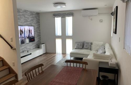 Kita Ward House | FunHome黒川-一棟貸切 浴室2つ 駐車場2台 Netflix 駅徒歩4分