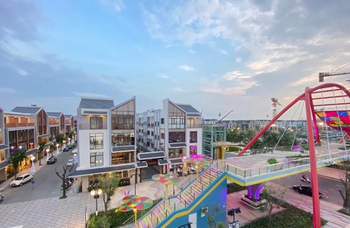 Van Giang Hotel | Góc Homes