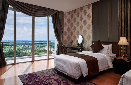 Mukh Kampul Hotel | Garden City Hotel