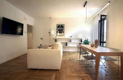 Foggia Apartment | Garibaldi living