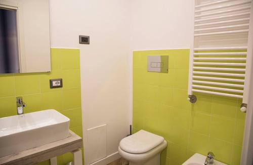 Vasto House | Garibaldi Rooms