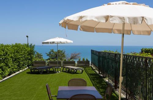 Marina di Vasto House | Giuvra Garden House