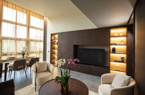 Naples Hotel | Gold Tower Lifestyle Hotel