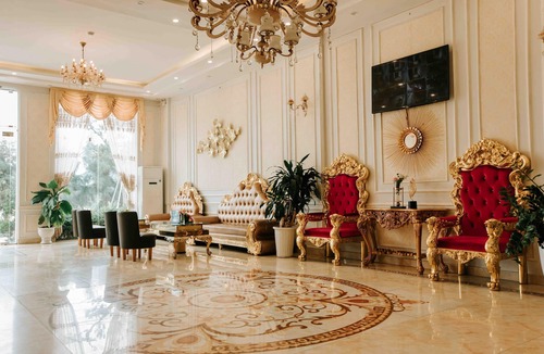 Co To Hotel | Golden Coto Hotel