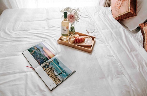 Co To Hotel | Golden Coto Hotel