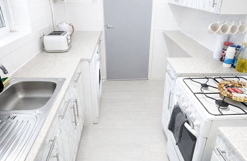 Islington Apartment | Golden North London luxury home