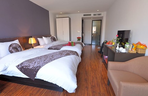 Old Quarter Hotel | Golden Sun Suites Hotel