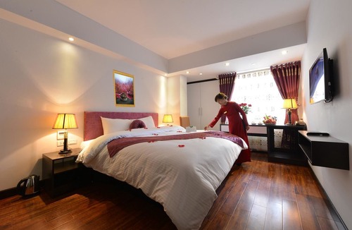 Old Quarter Hotel | Golden Sun Suites Hotel