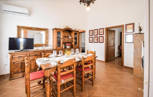 Montalto di Castro House | Gorgeous Apartment In Montalto Di Castro